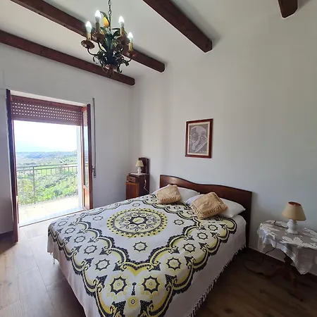 Nel Borgo * Rocca Imperiale